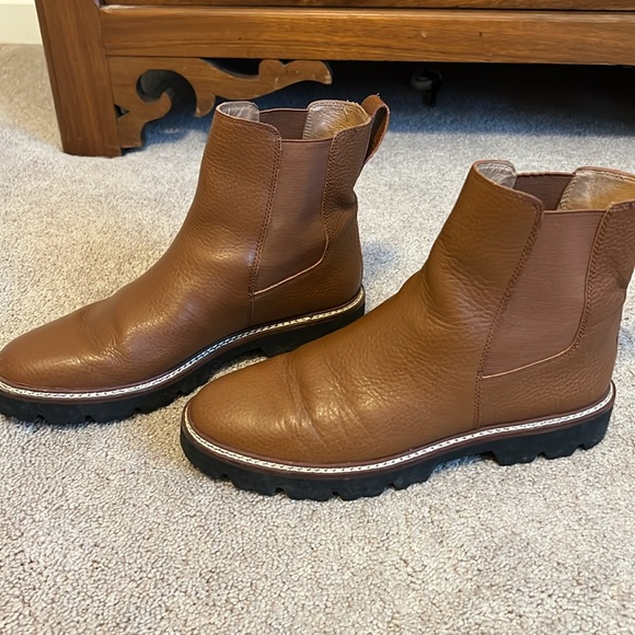 Madewell Citywalk Lugsole Chelsea Boots - Picture 4 of 7